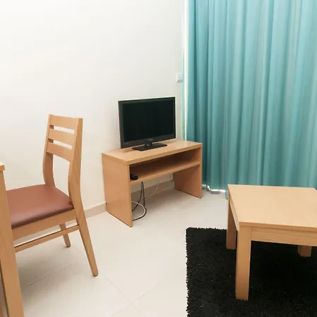 Διαμέρισμα 17 By Atlantichotels - Al 3*